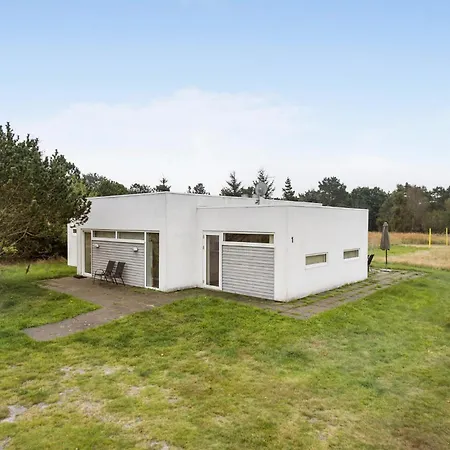 3 Bedroom Gorgeous In Ålbæk